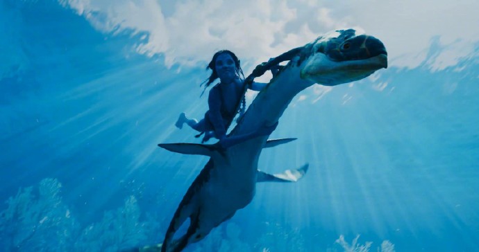 《阿凡达 2：水之道》新剧照曝光 水世界如此美丽-PK技术网